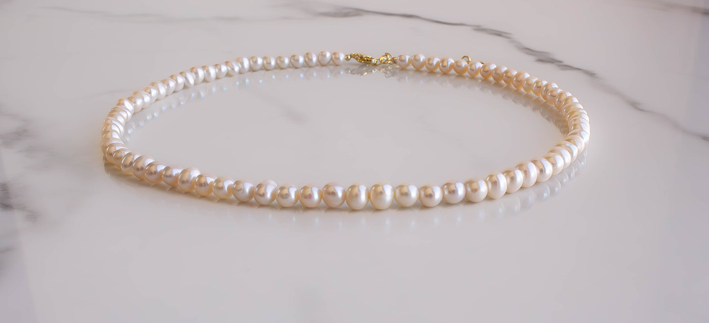 Classic Pearl Necklace
