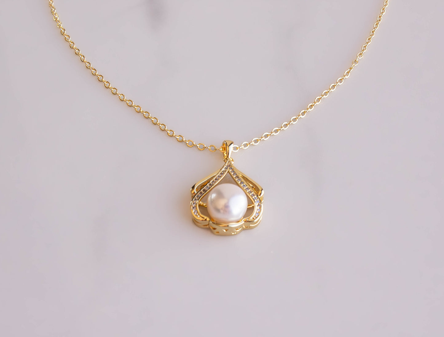 Lavalier Pearl Necklace