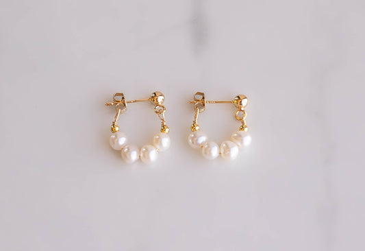 Pearl Hooped Earing